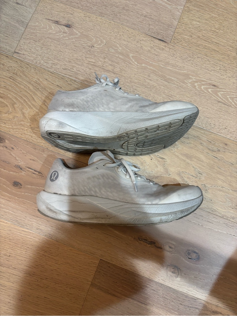 Lululemon Men's Lightweight Neutral-White Running split shift Shoes - Picture 2 of 7